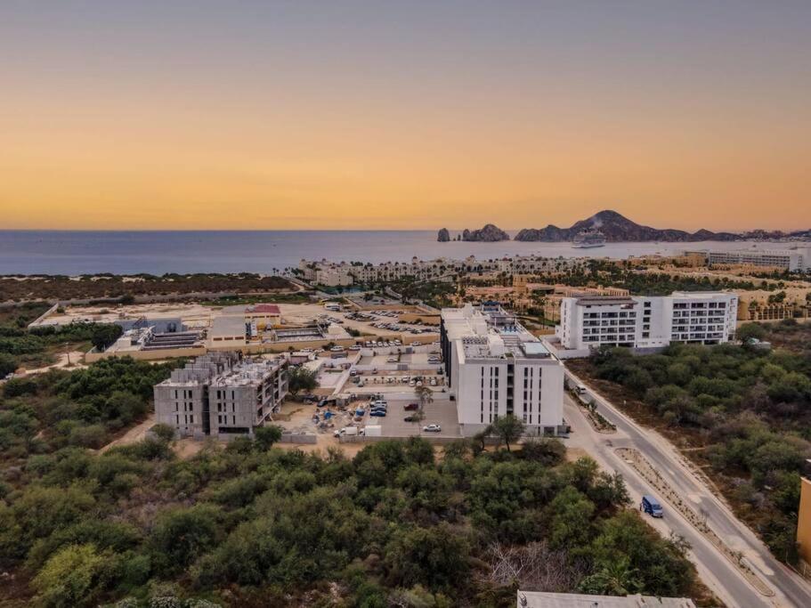 Endless Summer: Oceanview Condo with Pool, Steps from Beach Cabo San Lucas Exterior photo