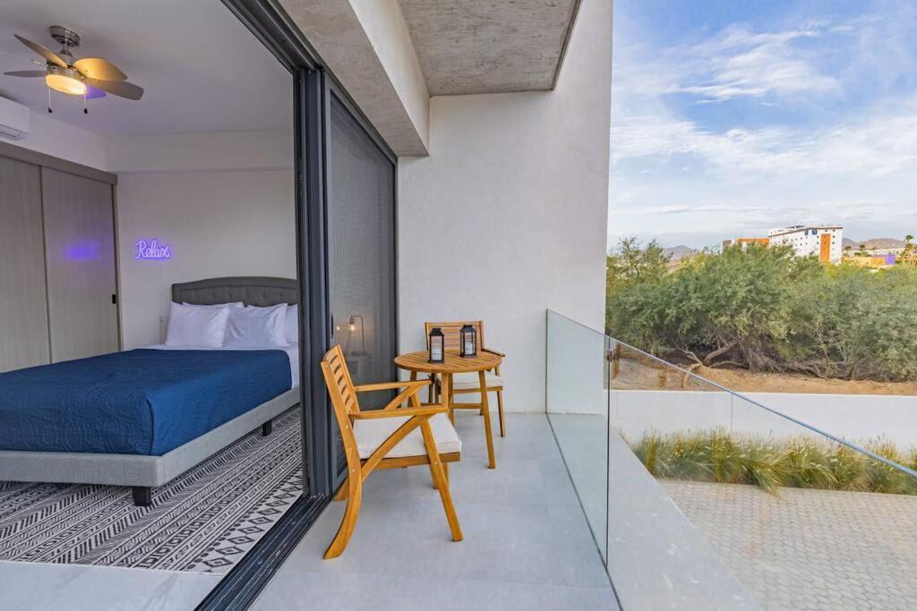Endless Summer: Oceanview Condo with Pool, Steps from Beach Cabo San Lucas Exterior photo